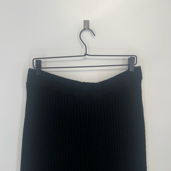 H&M Rib Knit Wide Leg High Rise Trousers In Black - Picture 6 of 8
